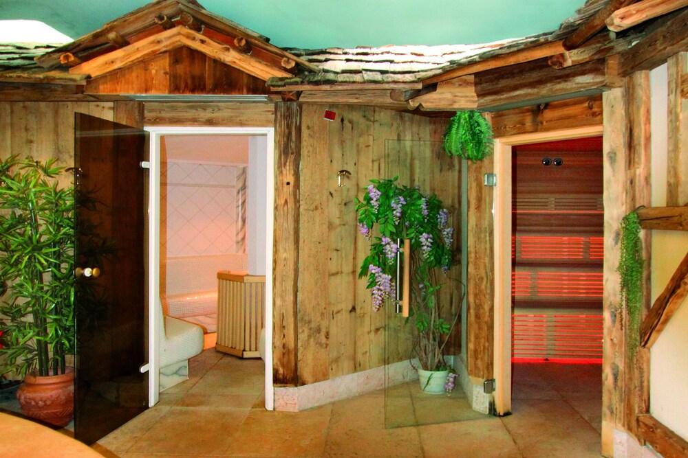 Hotel Il Caminetto Sport Каназей Екстериор снимка