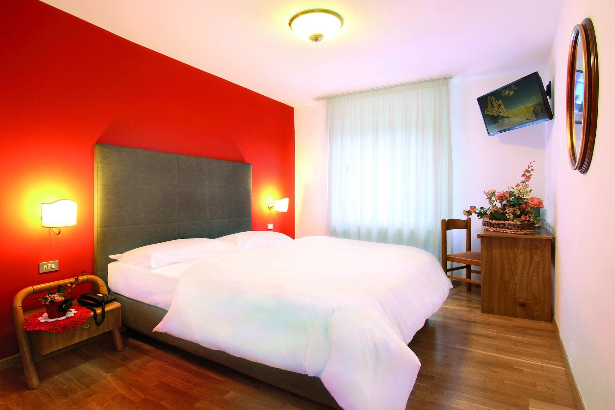 Hotel Il Caminetto Sport Каназей Екстериор снимка