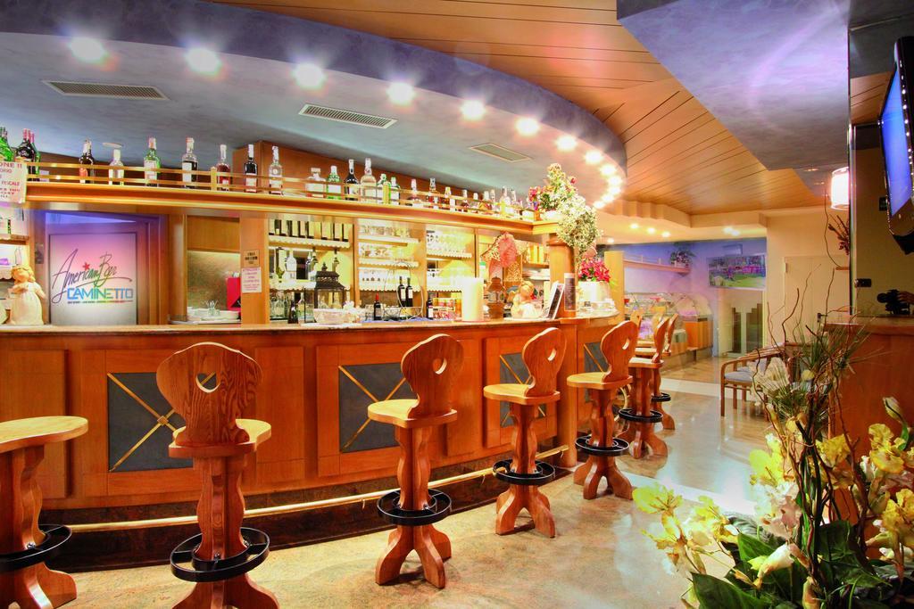 Hotel Il Caminetto Sport Каназей Екстериор снимка