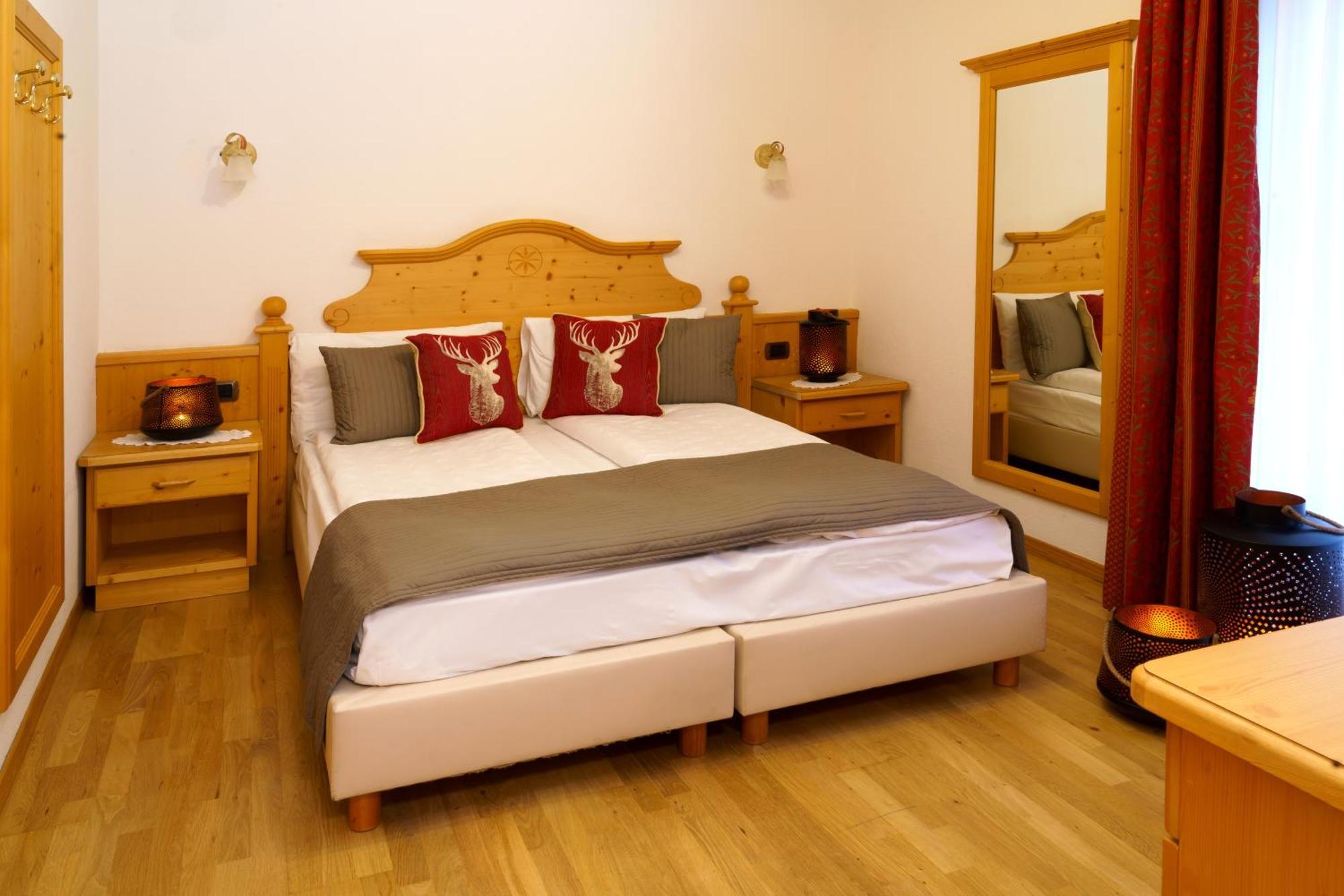 Hotel Il Caminetto Sport Каназей Екстериор снимка