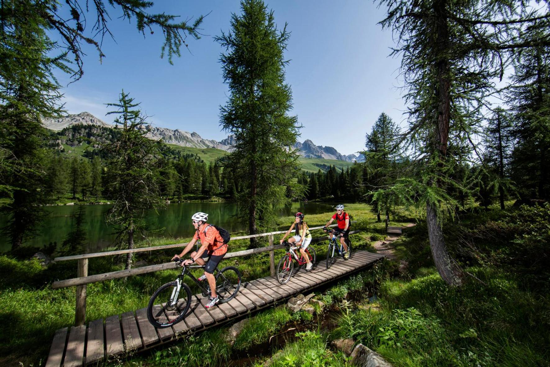 Hotel Il Caminetto Sport Каназей Екстериор снимка