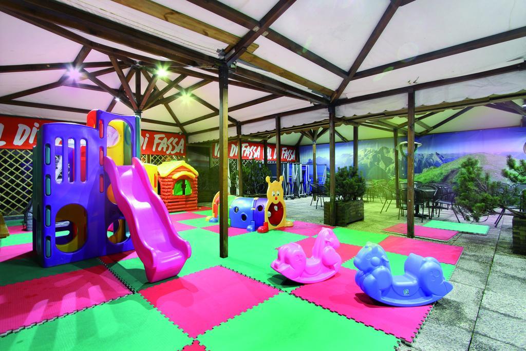 Hotel Il Caminetto Sport Каназей Екстериор снимка